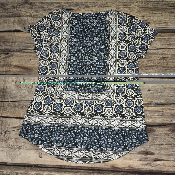 Lucky Brand Floral Shirt Women Top Size Medium Blue - Picture 5 of 5